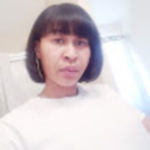 Meet your Posher, Monique